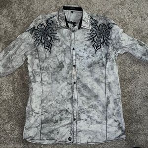 Men’s Roar Button Down Shirt